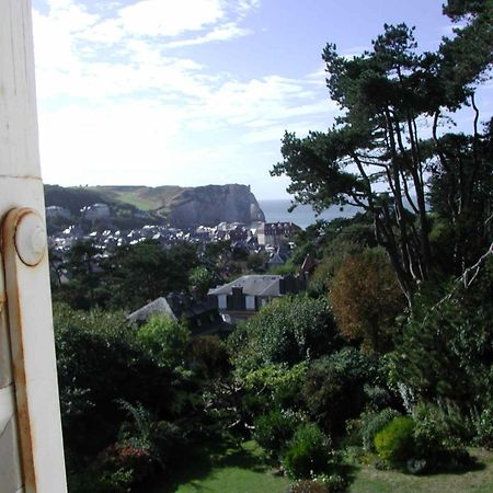 Chambres D'Hotes Les Charmettes Etretat Exterior photo